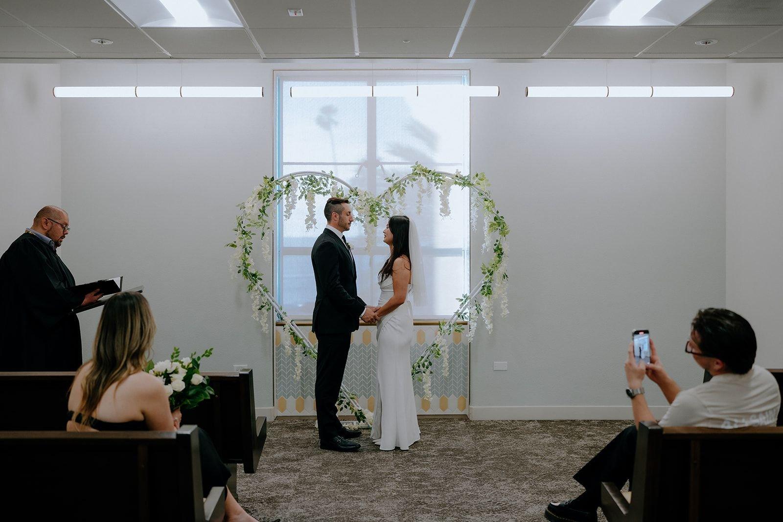 carousel-hero-element image-8