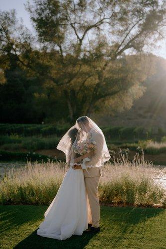 mobile - carousel-hero-element image-1