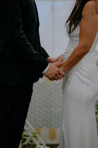 mobile - carousel-hero-element image-13