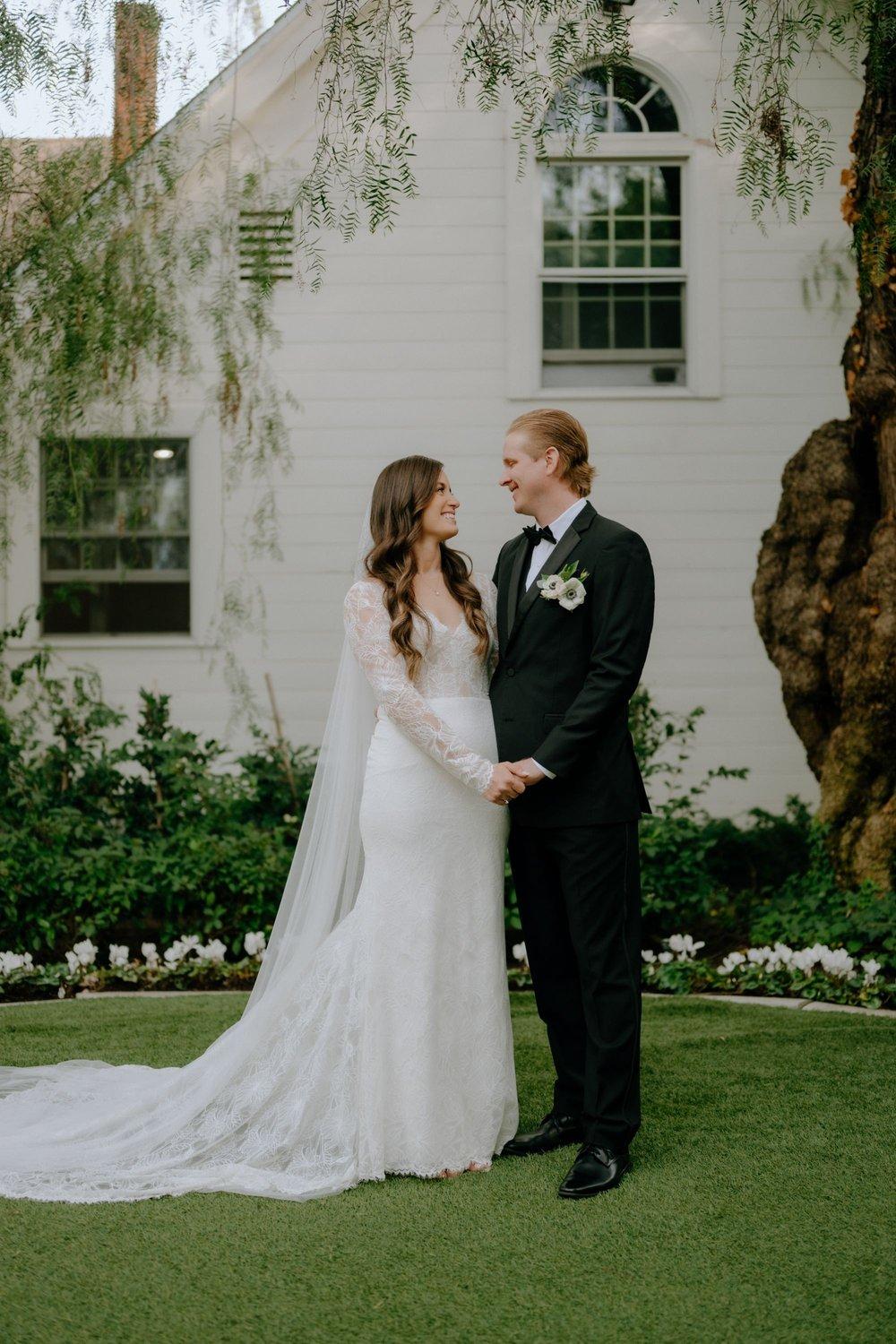 carousel-hero-element image-9