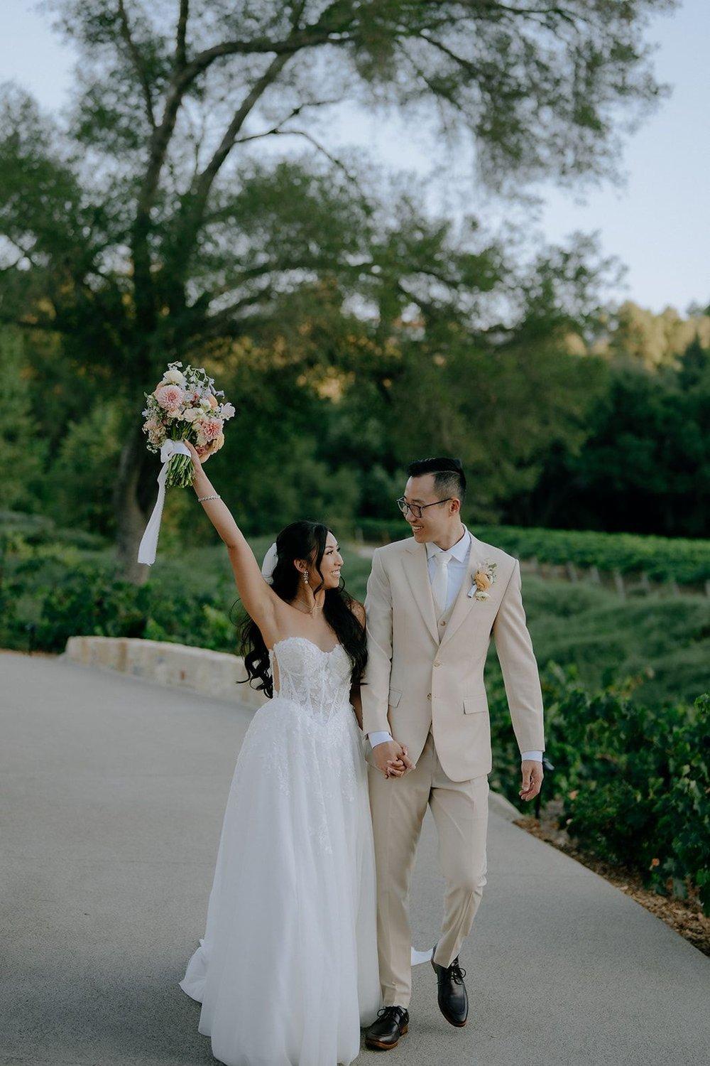 carousel-hero-element image-13